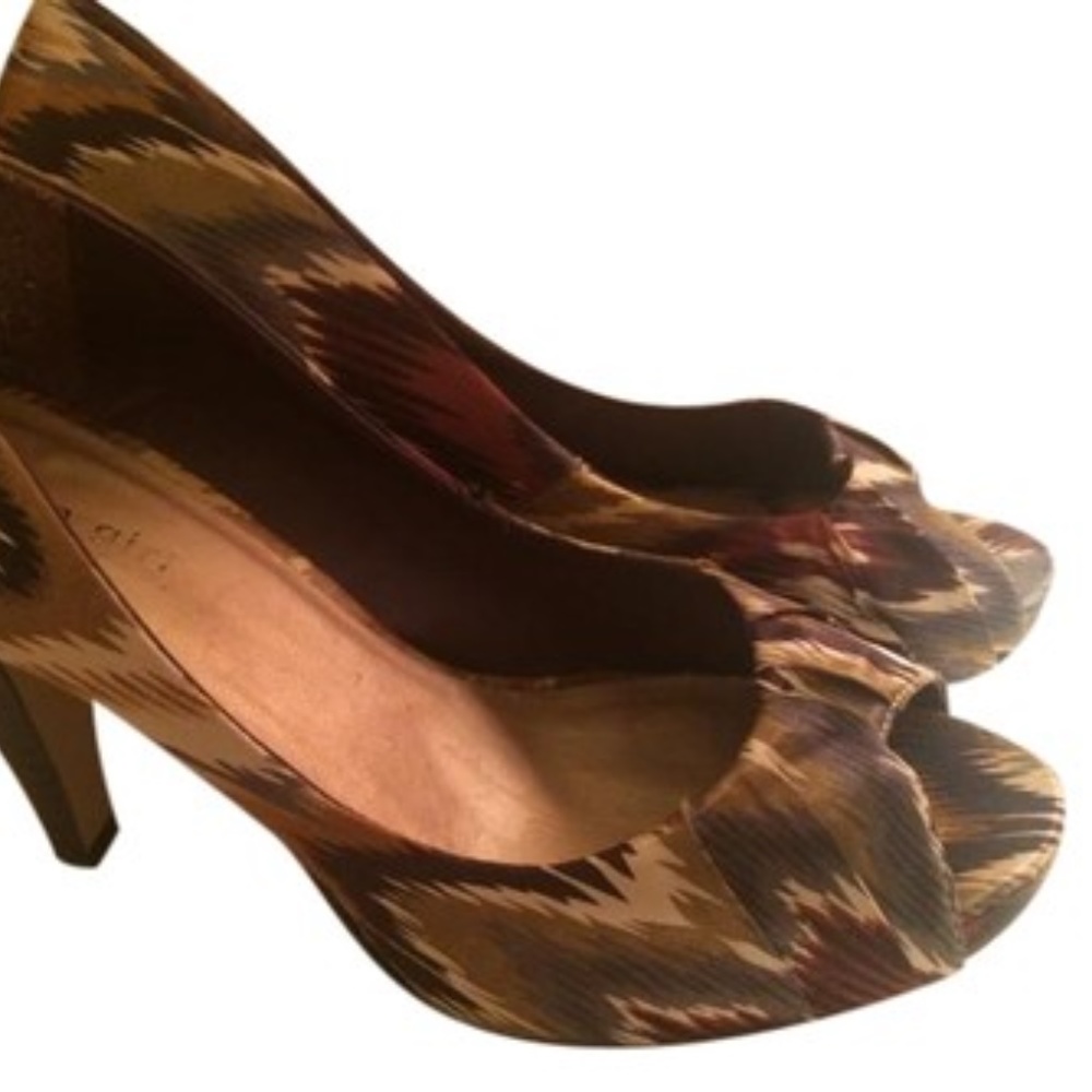 MADDEN GIRL OPEN TOE PUMPS